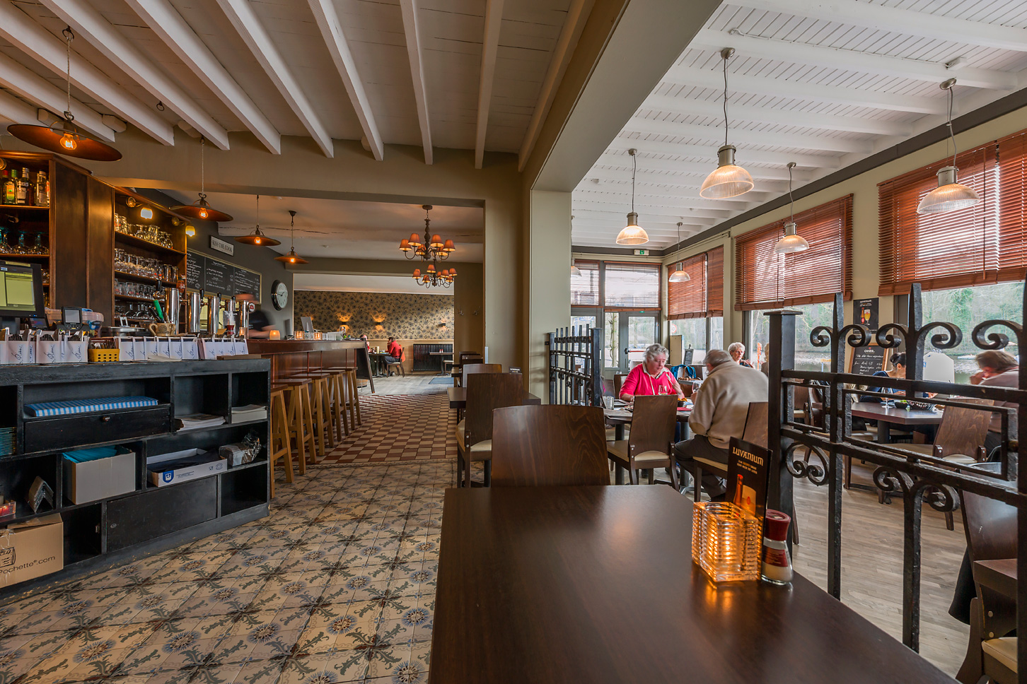 Brasserie-Bleu-Blanc-in-Oud-Heverlee_Bleu_Blanc_DSC2512_150227